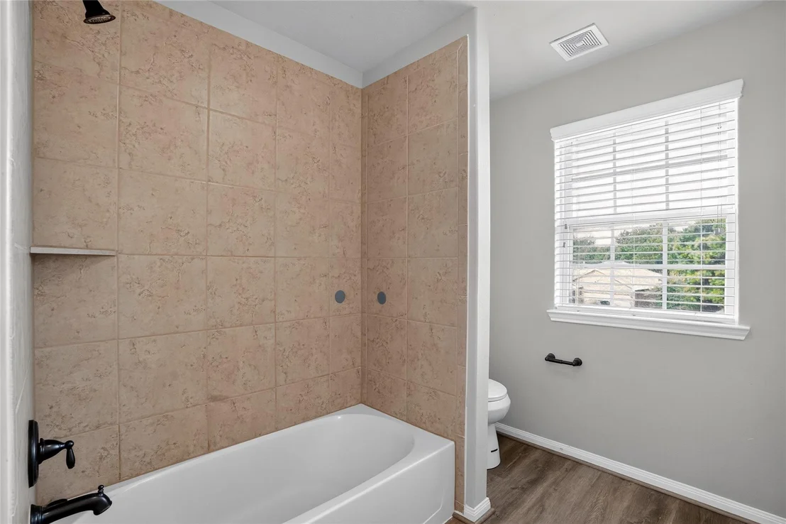 Photo of 7611 Dragon Pearls Lane