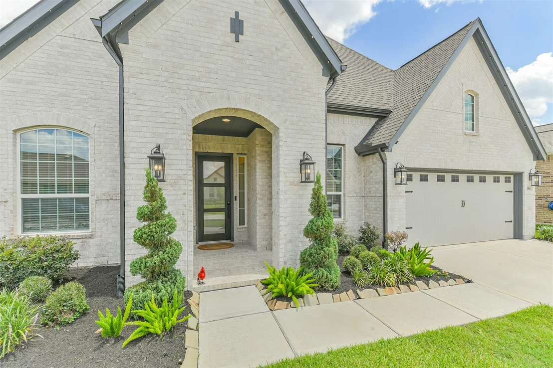 Photo of 12518 Blossom Drive