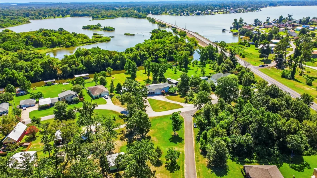 Photo of 146 Creekside Drive