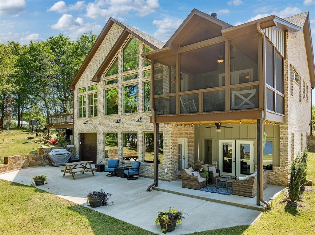 Photo of 21425 Stevenson Road