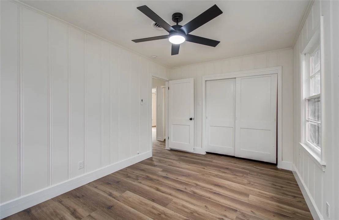 Photo of 2417 Pecan Street