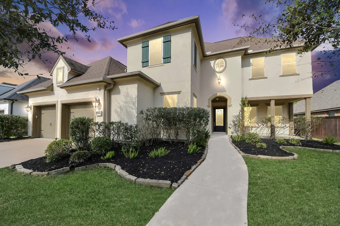 Photo of 9814 Carver Drive