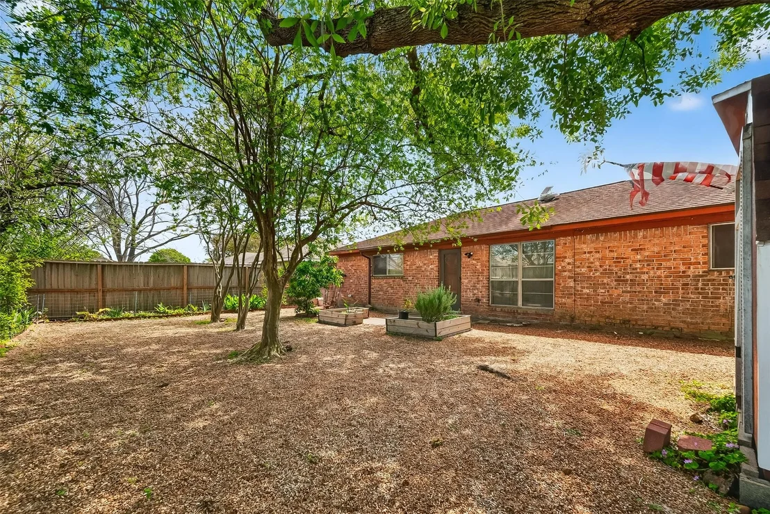 Photo of 302 Windward Drive