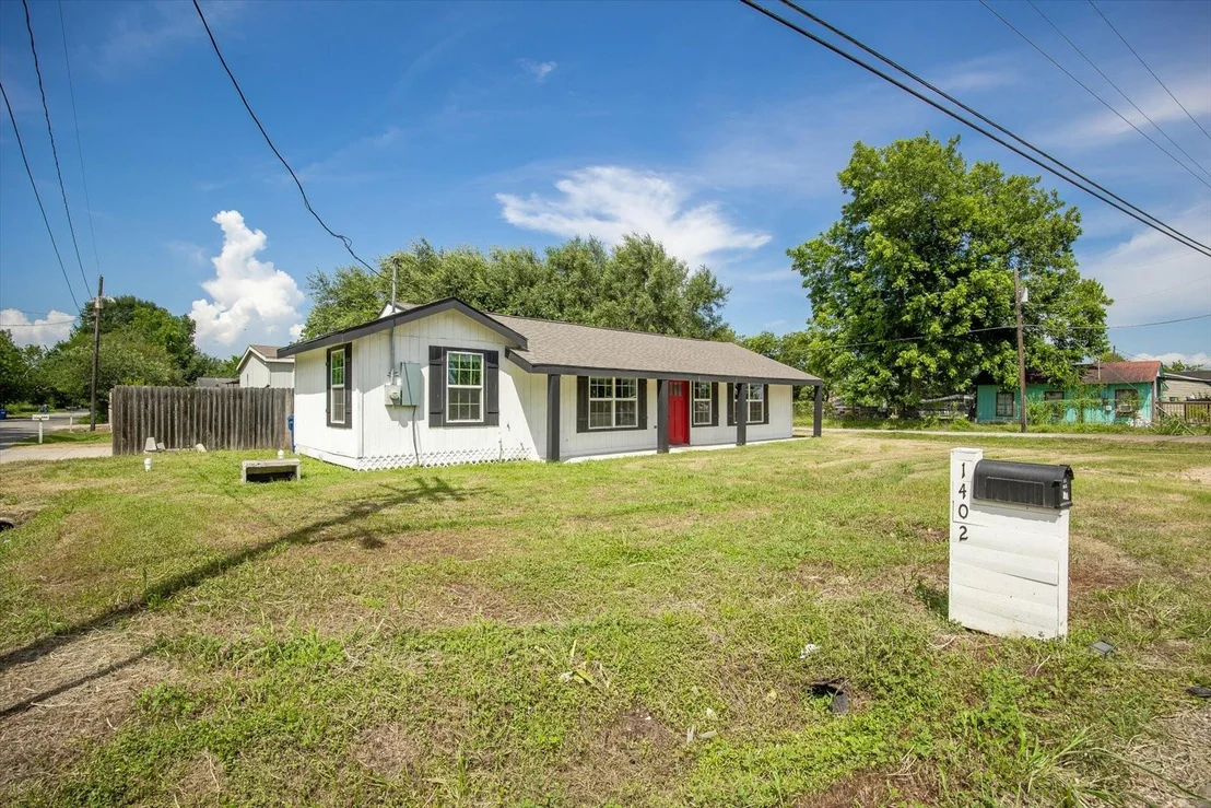 Photo of 500 Shirley Street