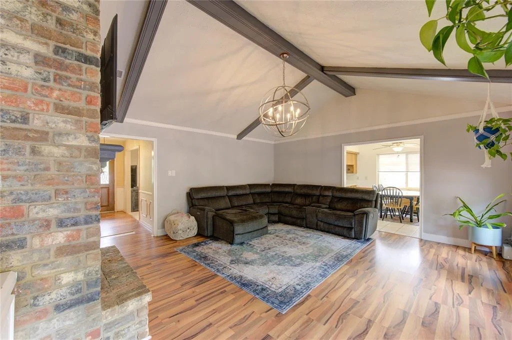Photo of 26003 Woodglen Drive
