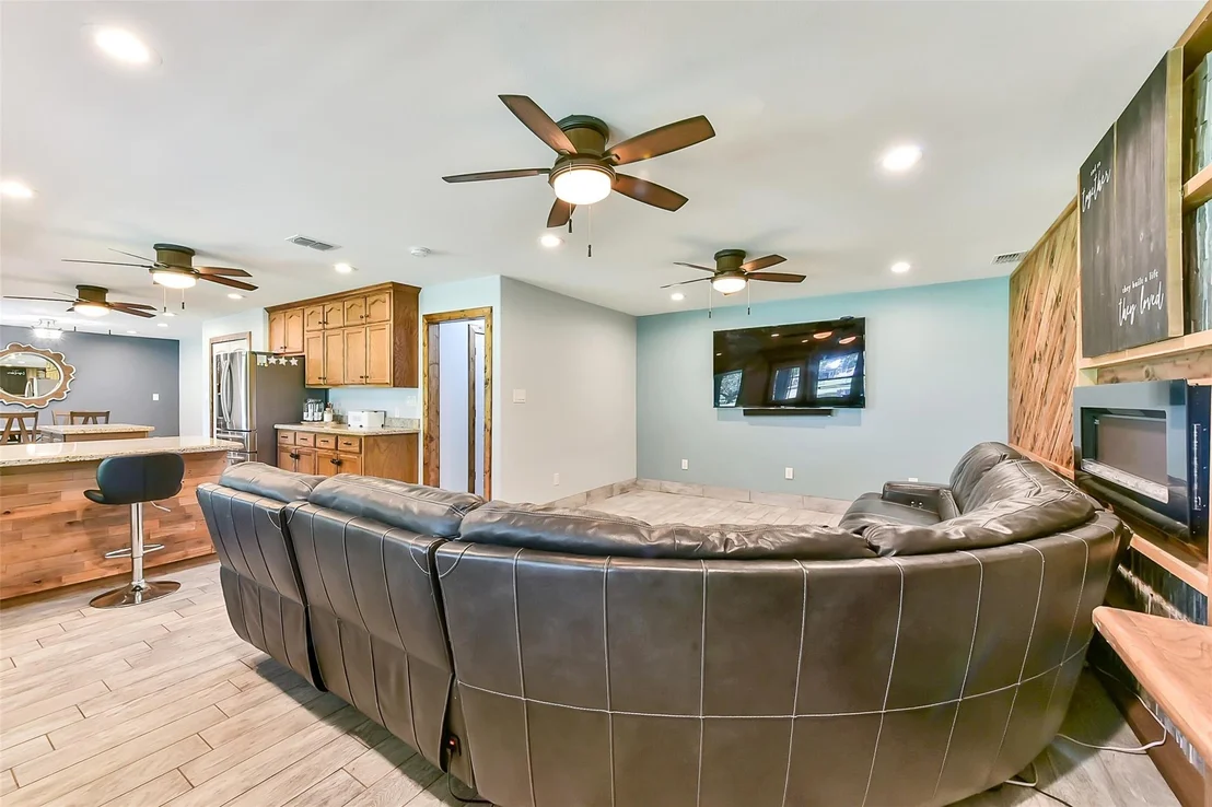 Photo of 4190 County Road 145