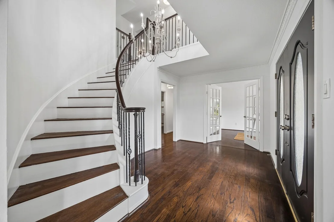 Photo of 9718 Oxted Lane
