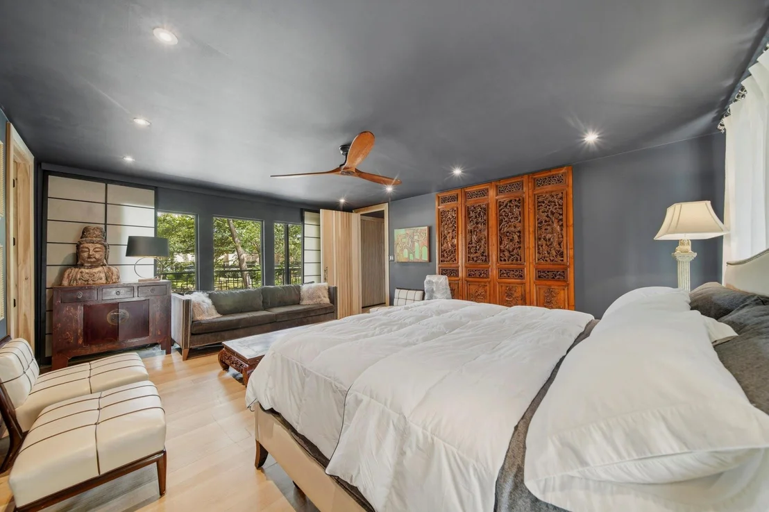 Photo of 203 Chimney Rock Road