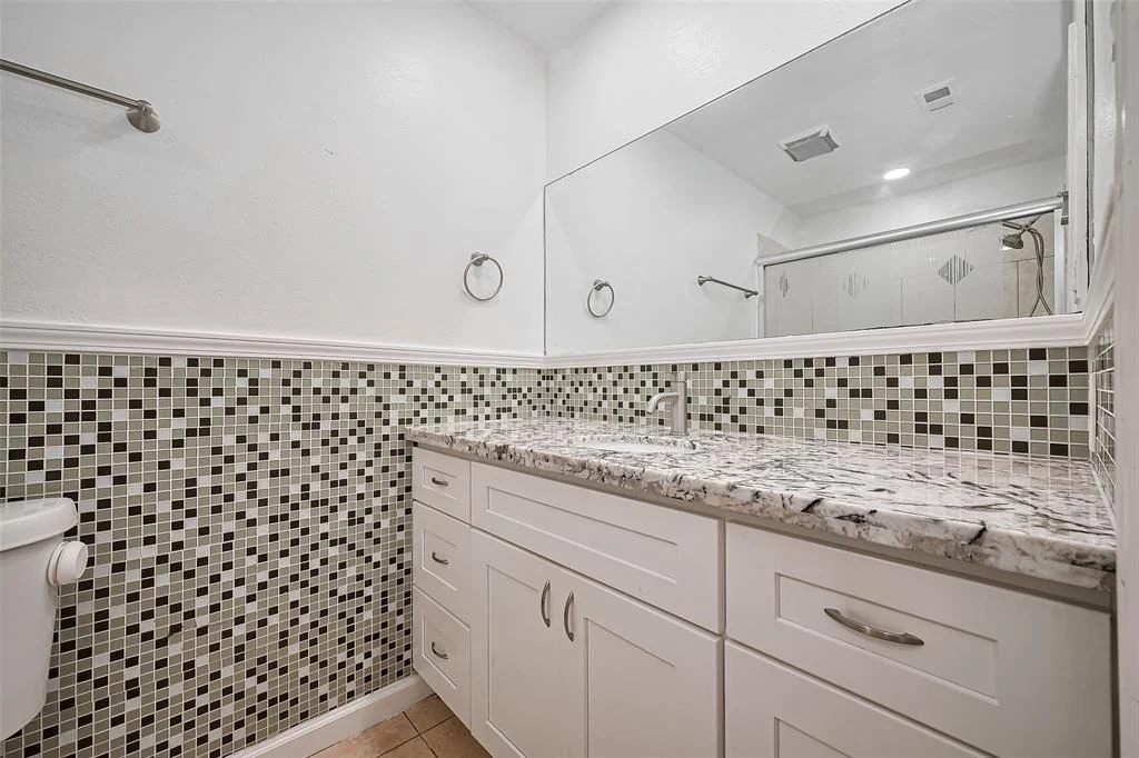 Photo of 7708 Shadow Hill Lane
