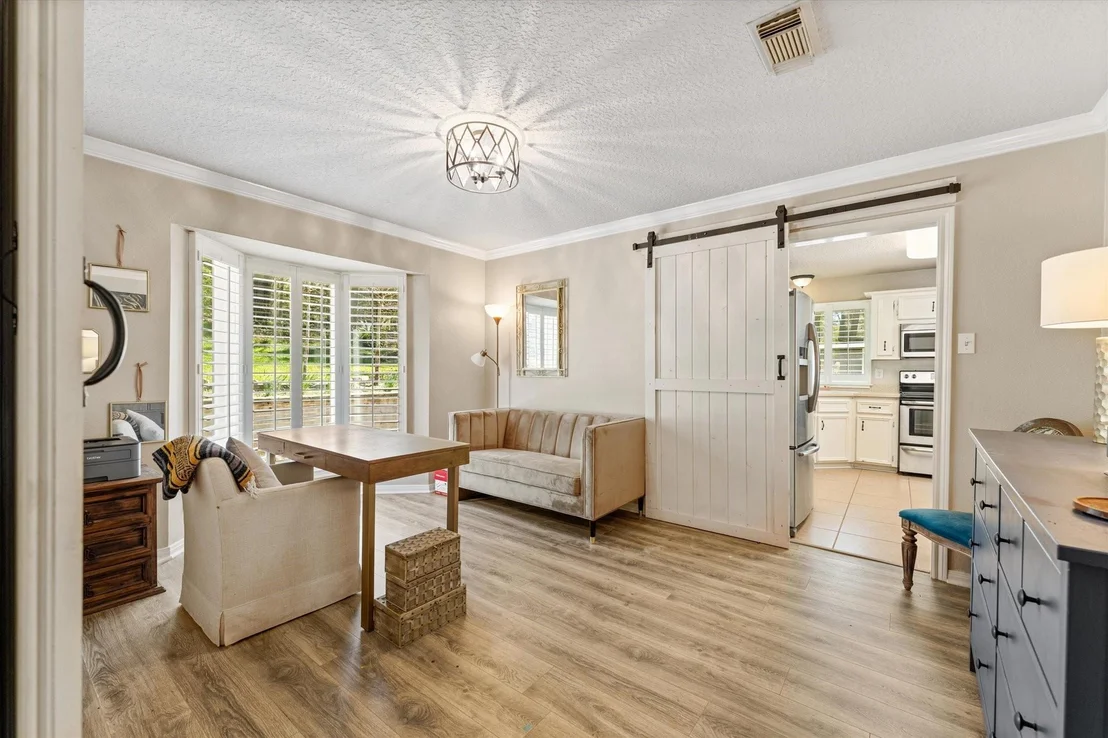 Photo of 57 Lake Forest Circle