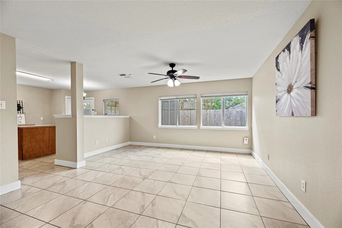 Photo of 5715 Silver Oak Drive
