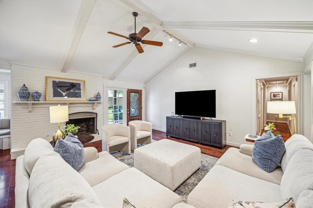 Photo of 10722 Del Monte Drive