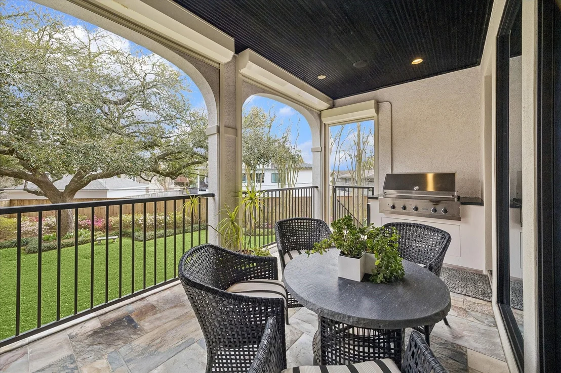 Photo of 5027 Heatherglen Drive