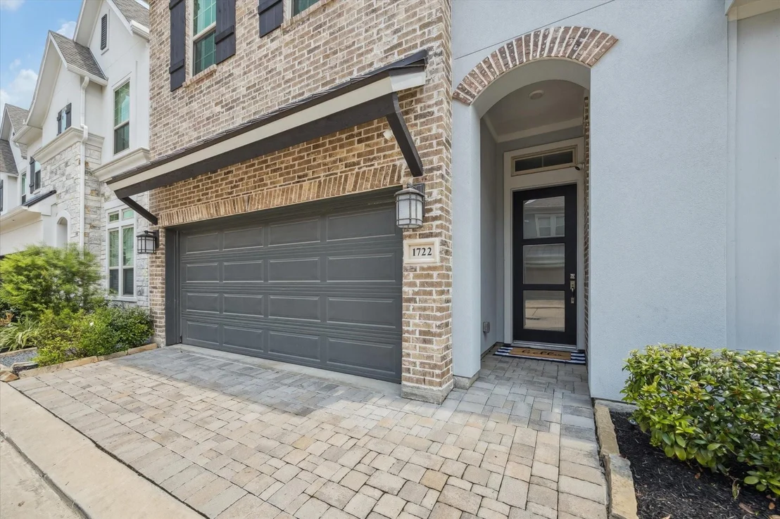 Photo of 1722 Leilani Drive