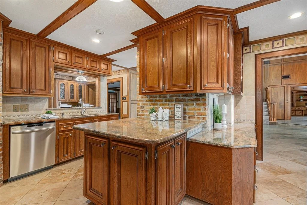 Photo of 2313 Killarney Lane