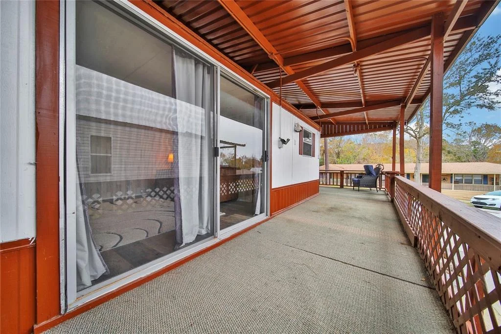 Photo of 176 N Panuco Drive