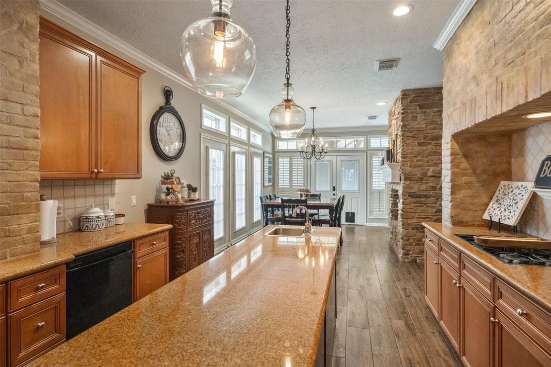Photo of 5215 Samuels Drive