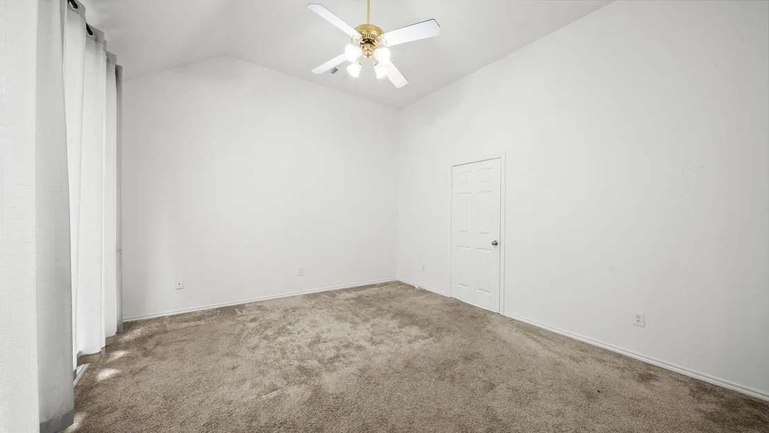 Photo of 8107 Trophy Place Drive