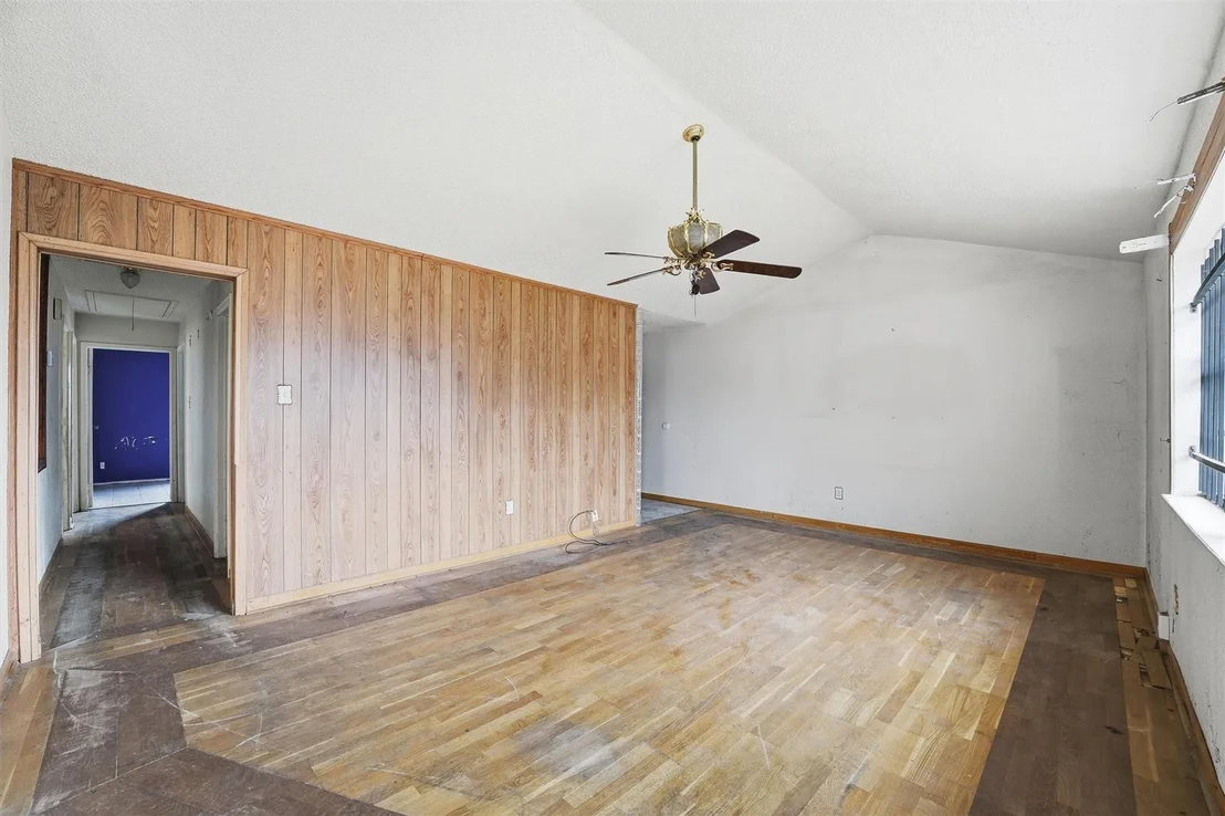 Photo of 12815 Mosscrest Drive
