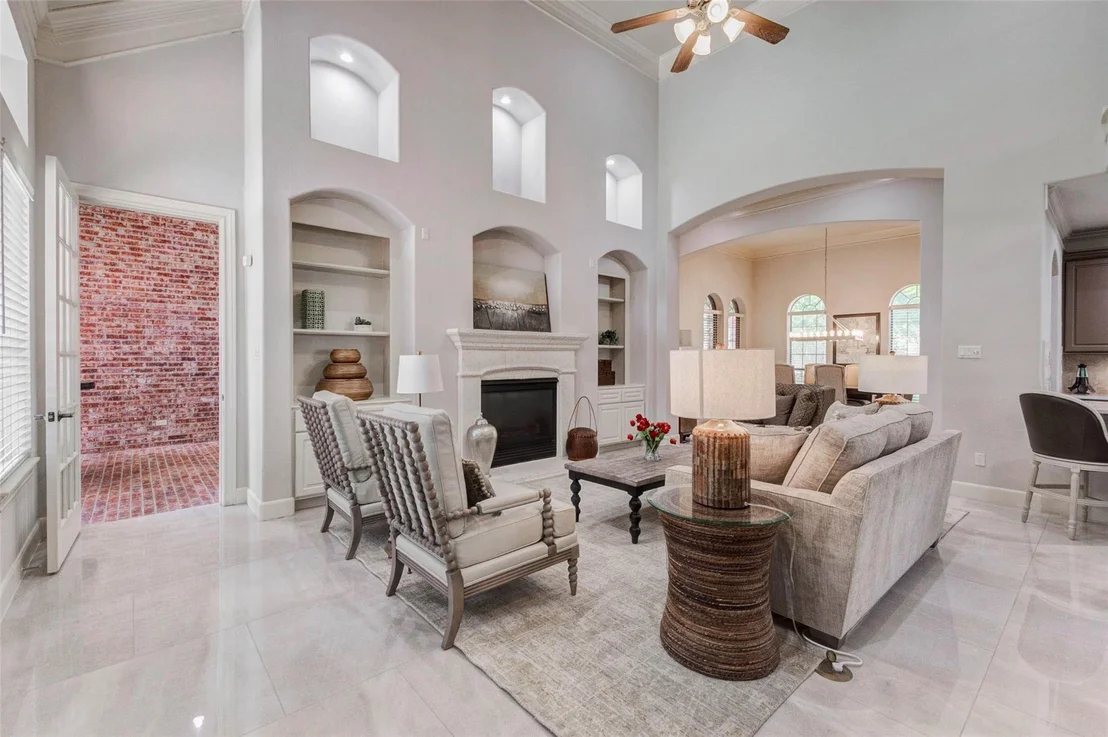 Photo of 1110 Lake Grayson Drive