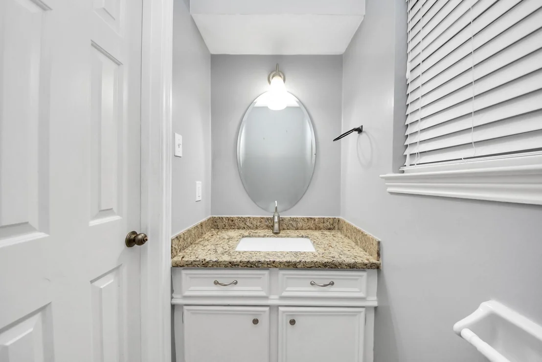 Photo of 12463 Oak Park Drive