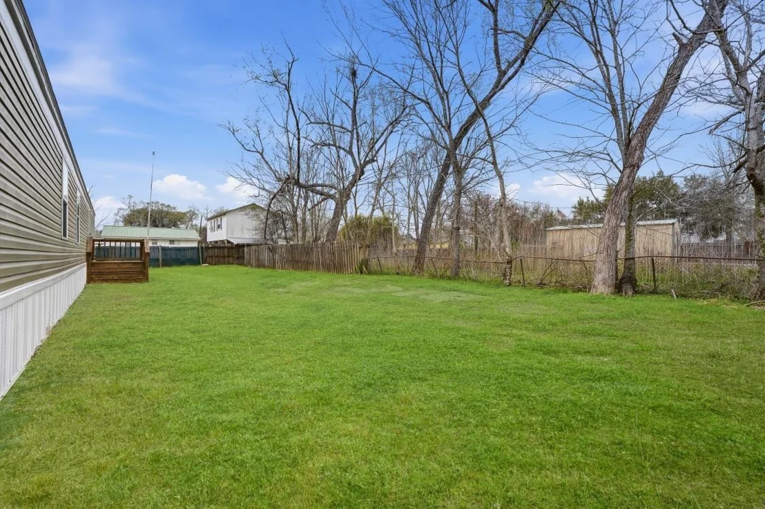 Photo of 143 County Road 2414