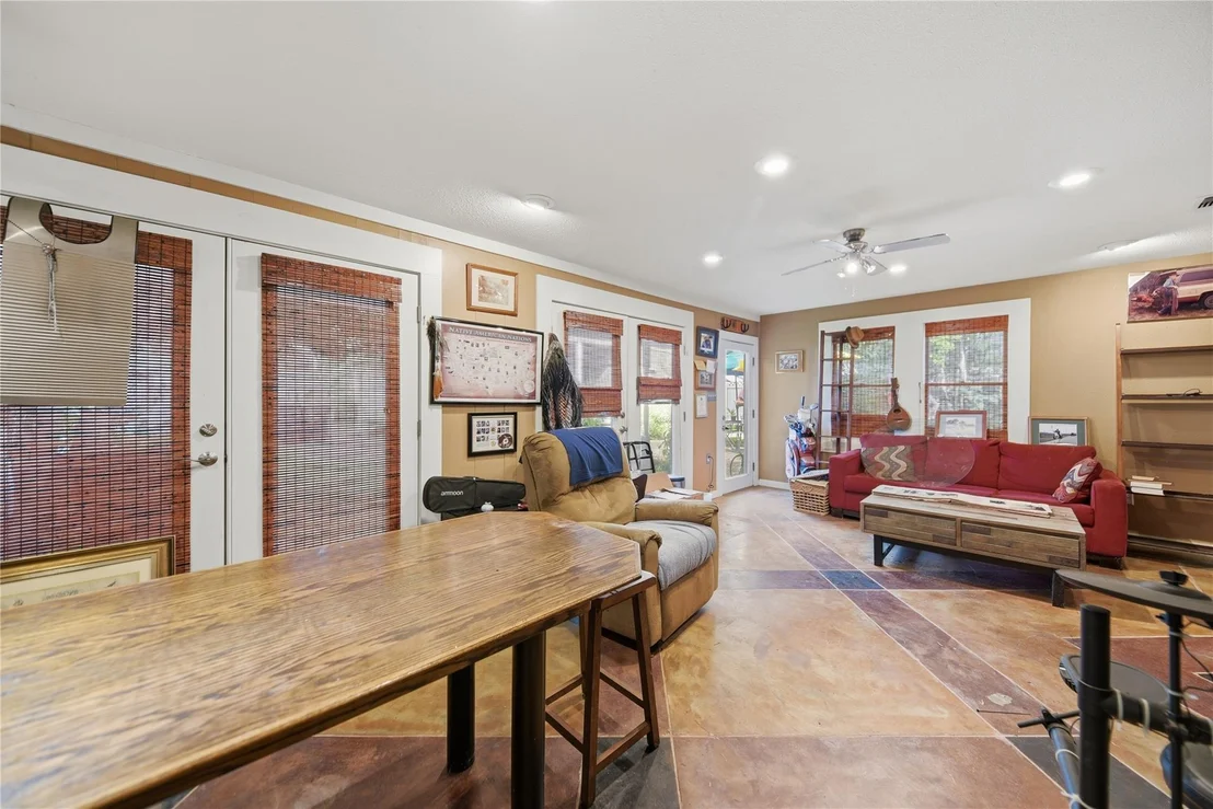 Photo of 156 2nd Avenue