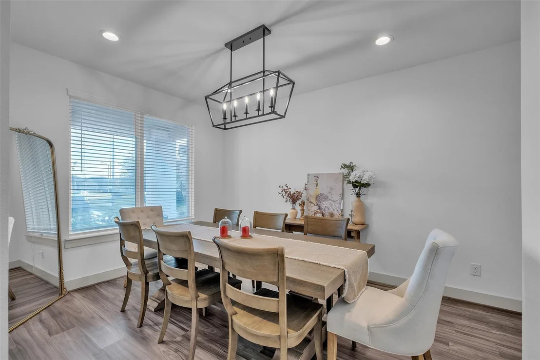 Photo of 28306 Hannahs Harbor Lane