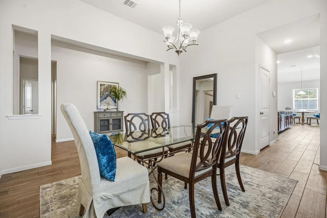 Photo of 2717 Bisbee Road