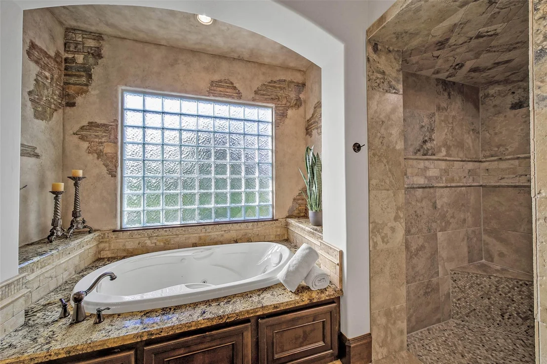 Photo of 852 Eagle Pointe