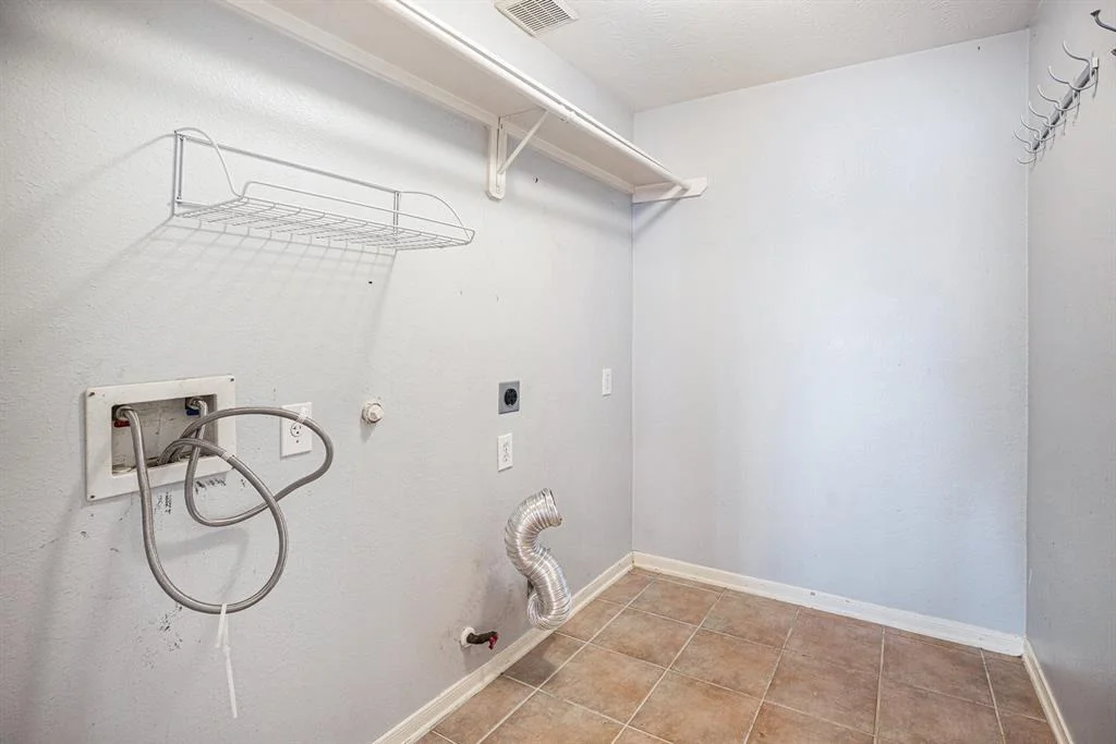 Photo of 2862 Everett Drive