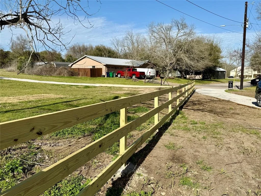 Photo of 1309 Hidden Creek Lane