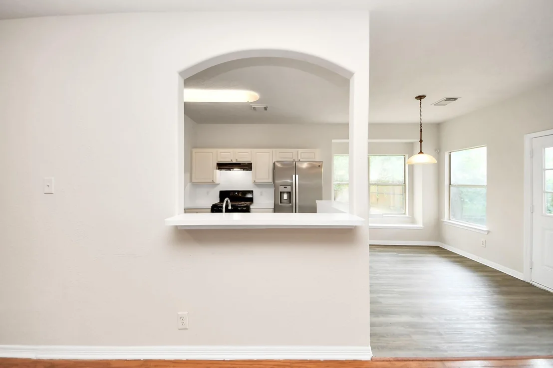 Photo of 5327 Rivergate Drive