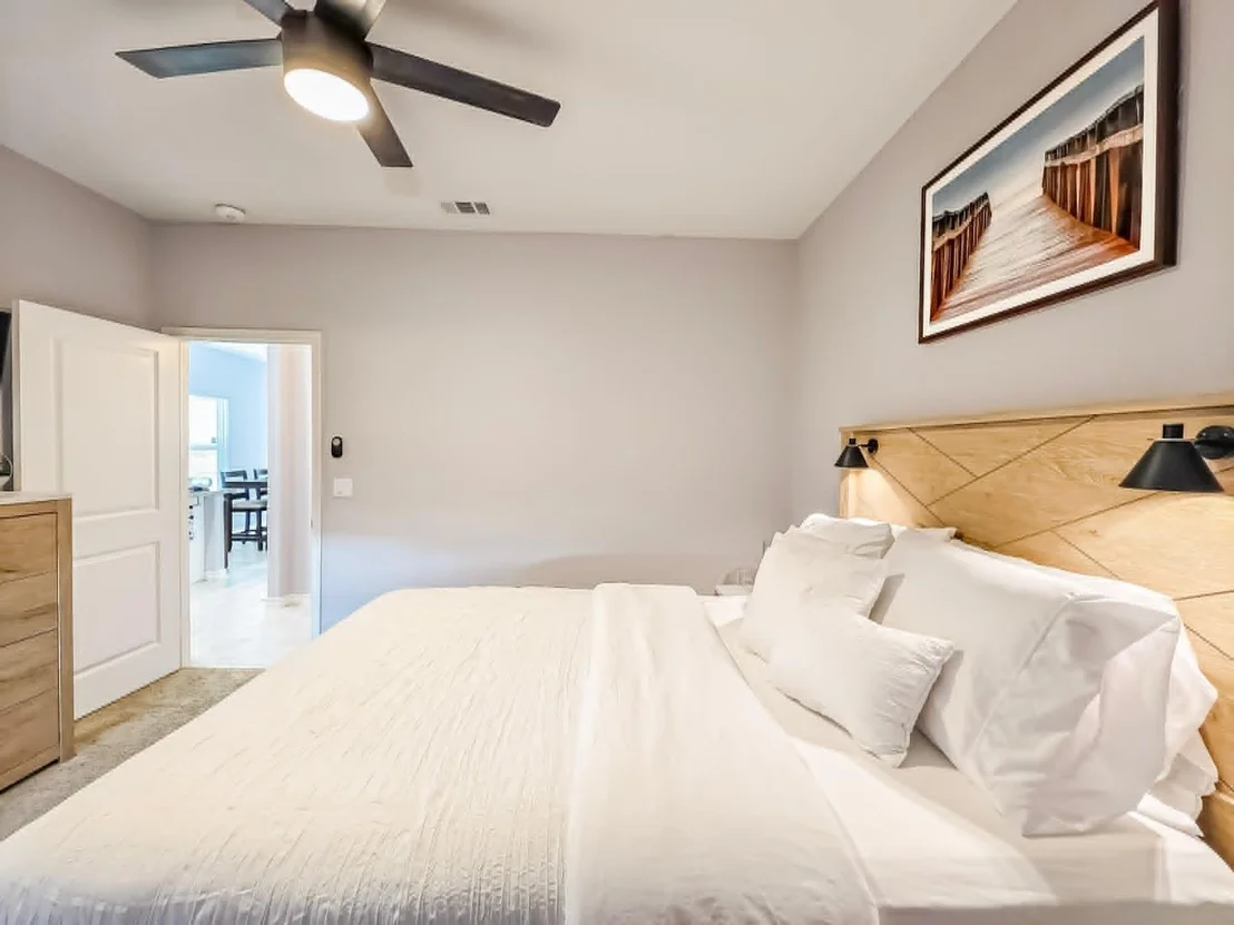 Photo of 861 Palmdate