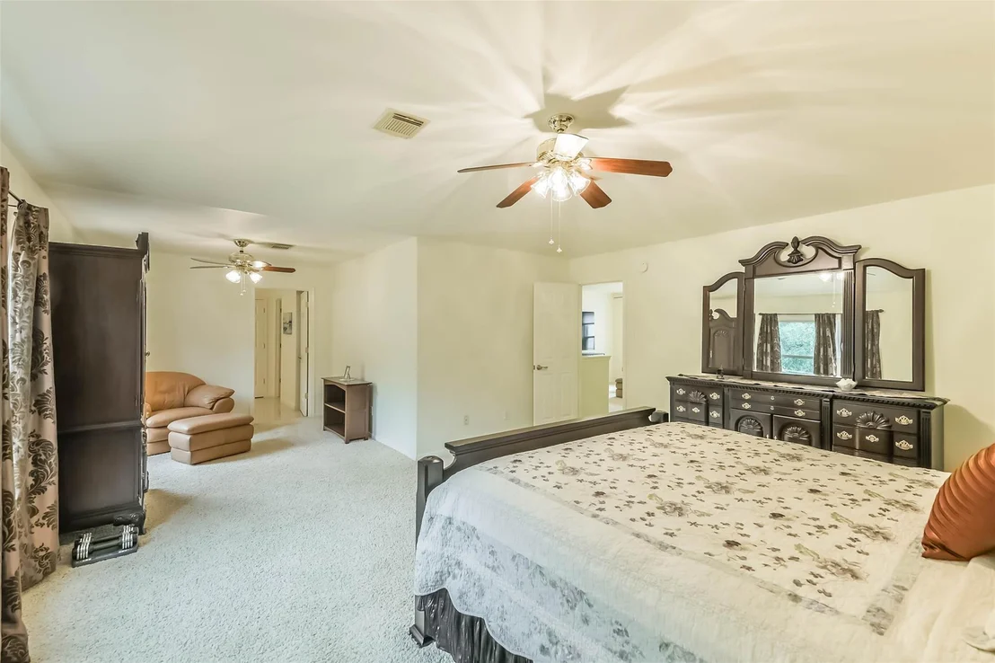 Photo of 21930 Willow Shadows Drive