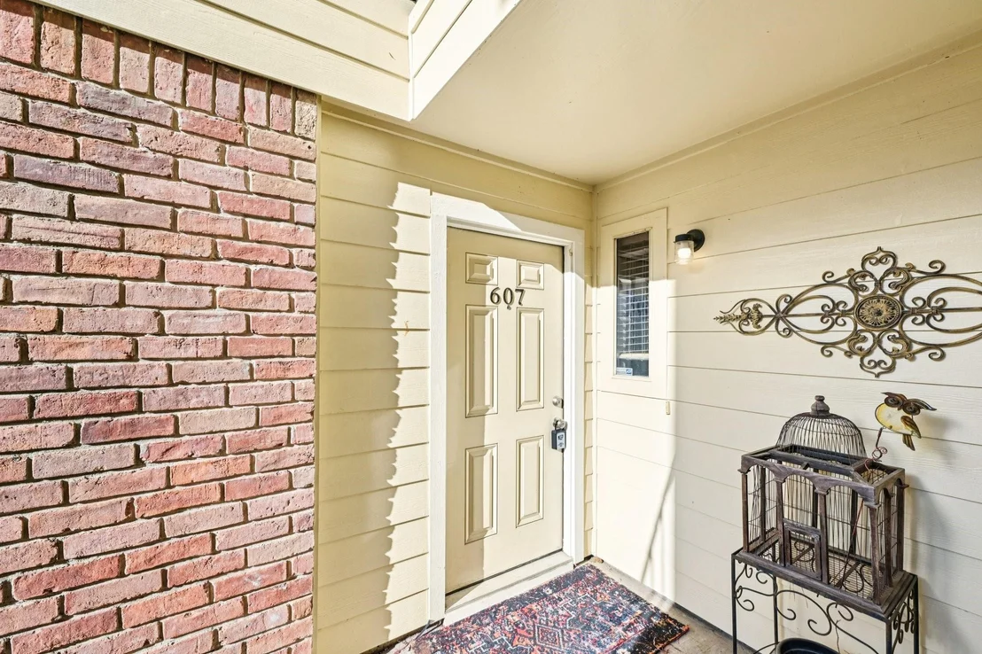 Photo of Unit 607 at 14515 Wunderlich Drive