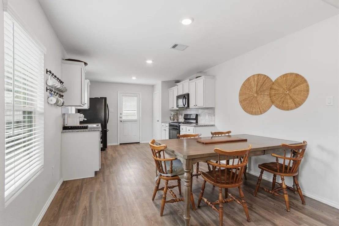 Photo of 1307 Winding Willow Drive