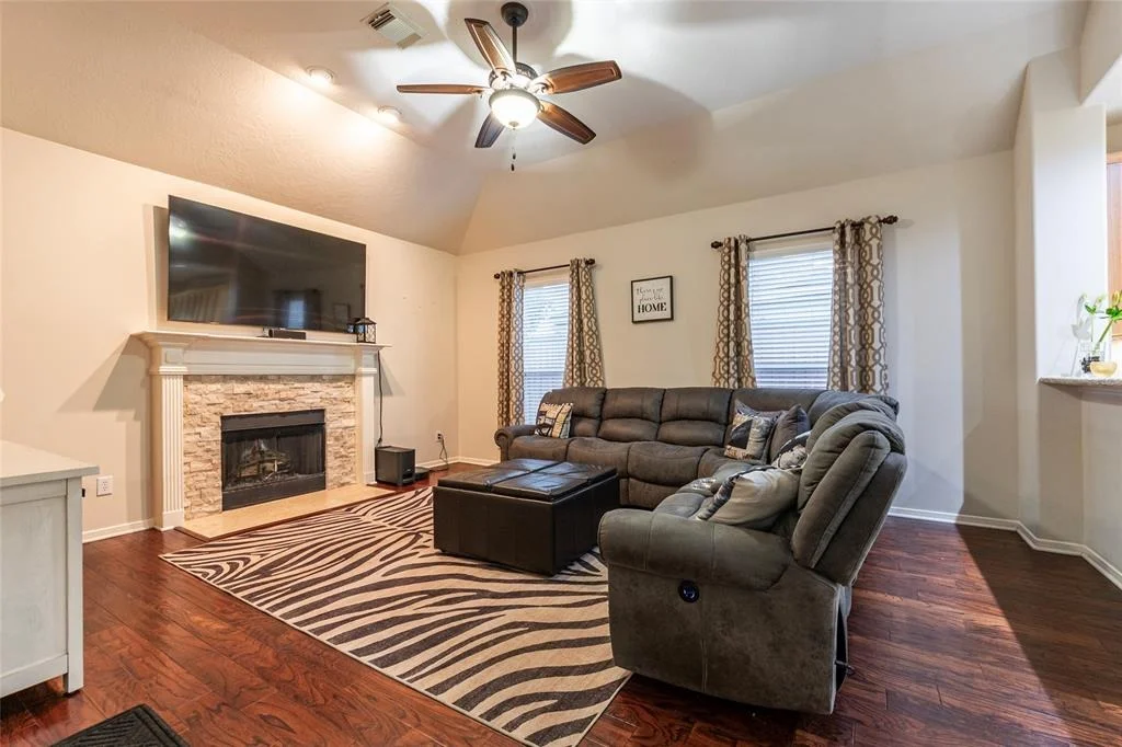 Photo of 2417 Piney Point Drive