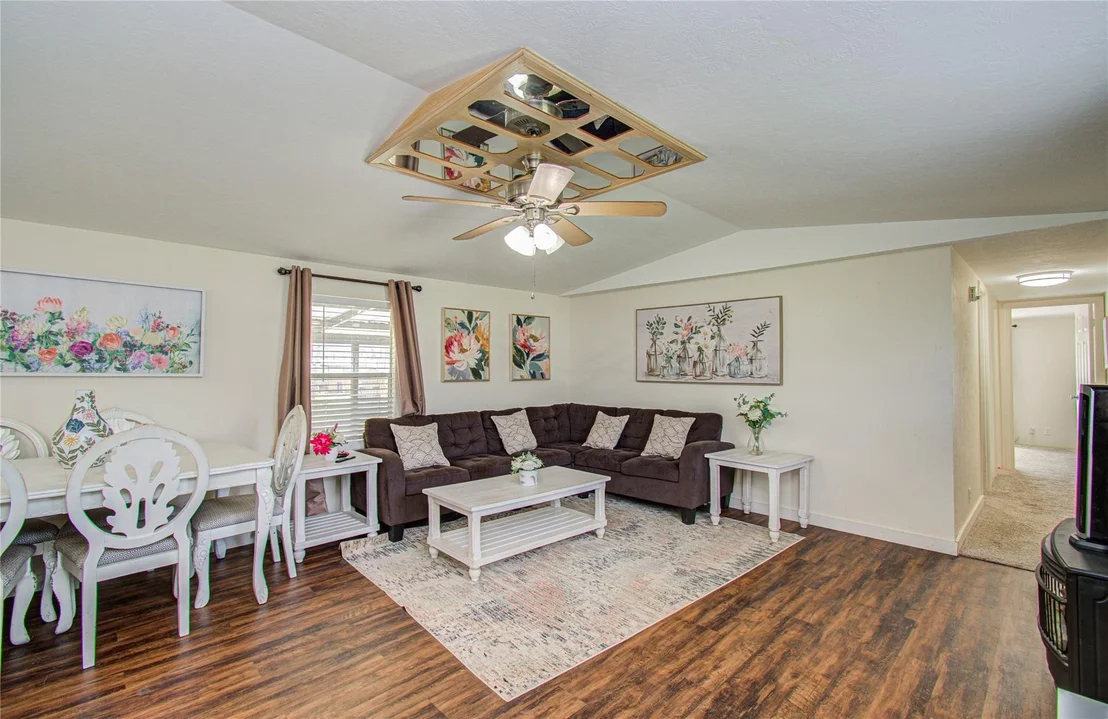Photo of 36 W Old Field Drive