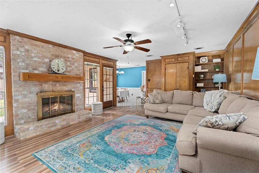 Photo of 819 Maranon Lane