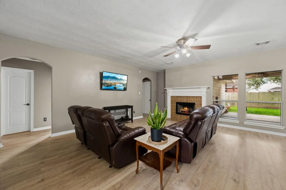 Photo of 8218 Shady Ace Lane
