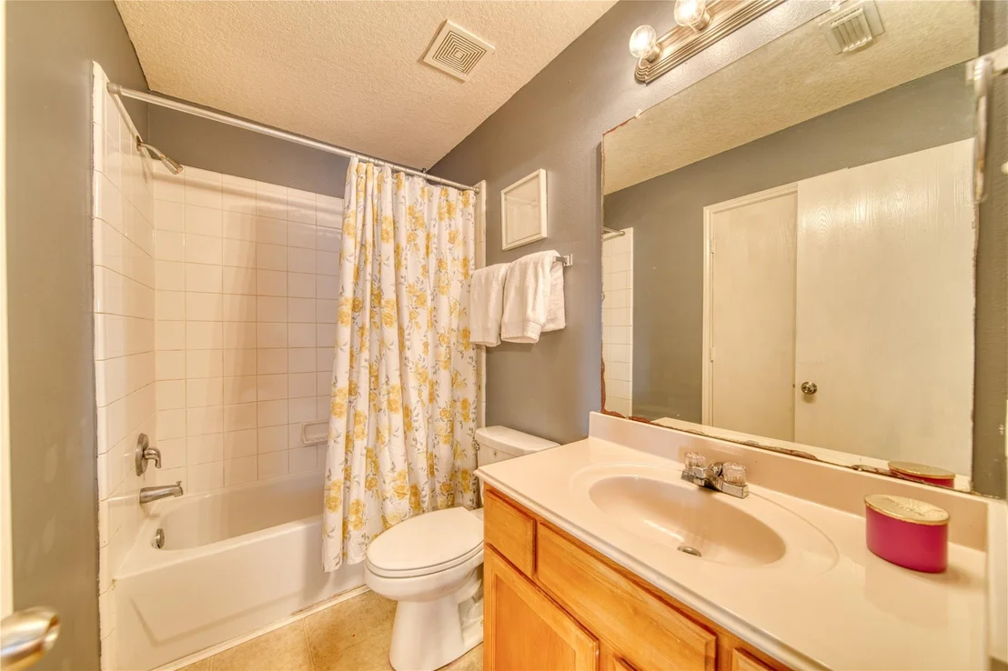Photo of 5727 Vendi Drive