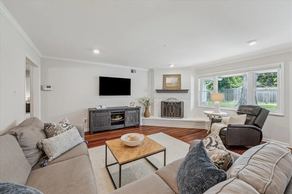 Photo of 14022 Taylorcrest Road