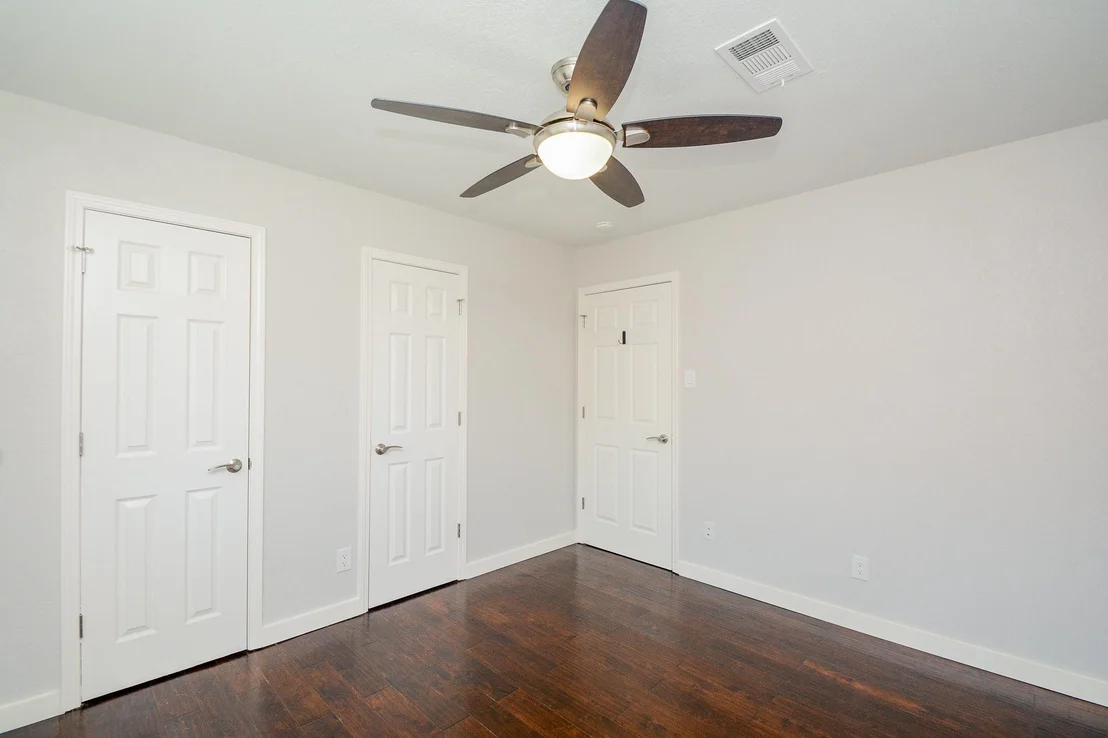 Photo of 2906 Shadowdale Drive