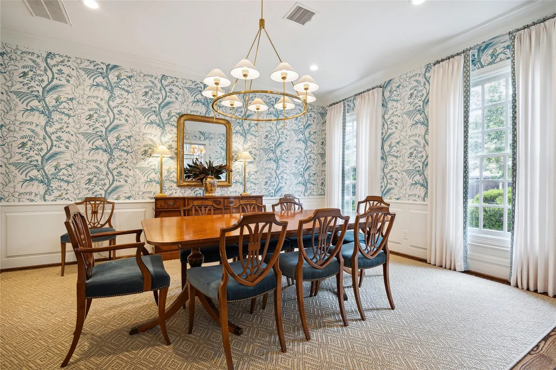 Photo of 2409 Dickey Place