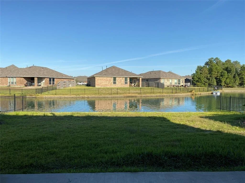 Photo of 3795 Lake Bend Shore Drive