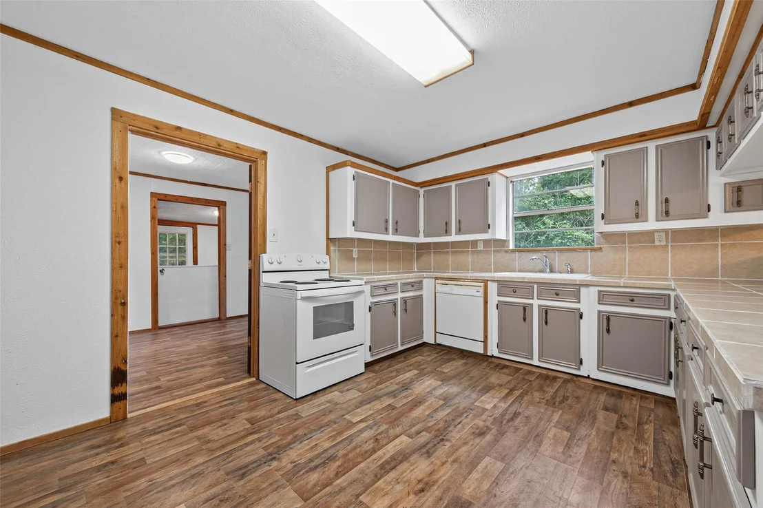Photo of 450 Dove Creek Dr