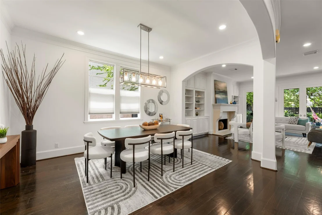 Photo of 6236 Community Drive