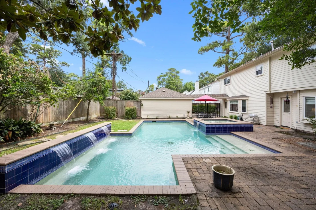 Photo of 14443 Twisted Oak Lane