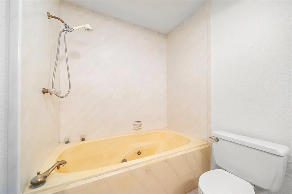 Photo of 4106 Ascot Lane